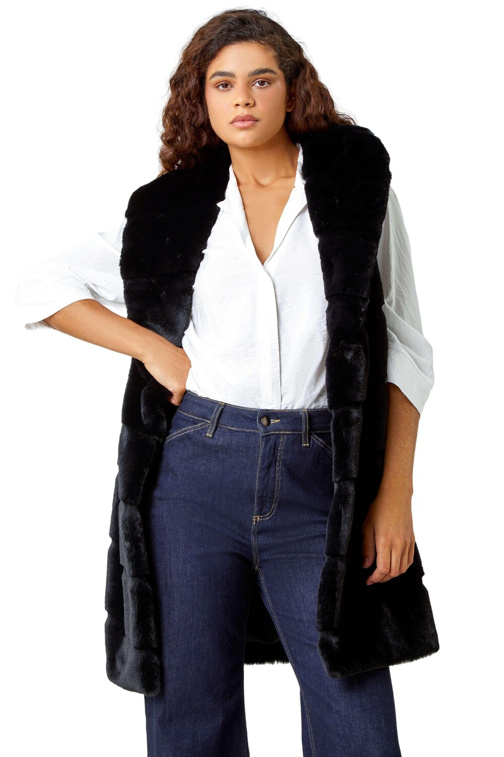 Удлиненный жилет из искусственного меха Roman, черный
Удлиненный жилет из искусственного меха Roman, черный