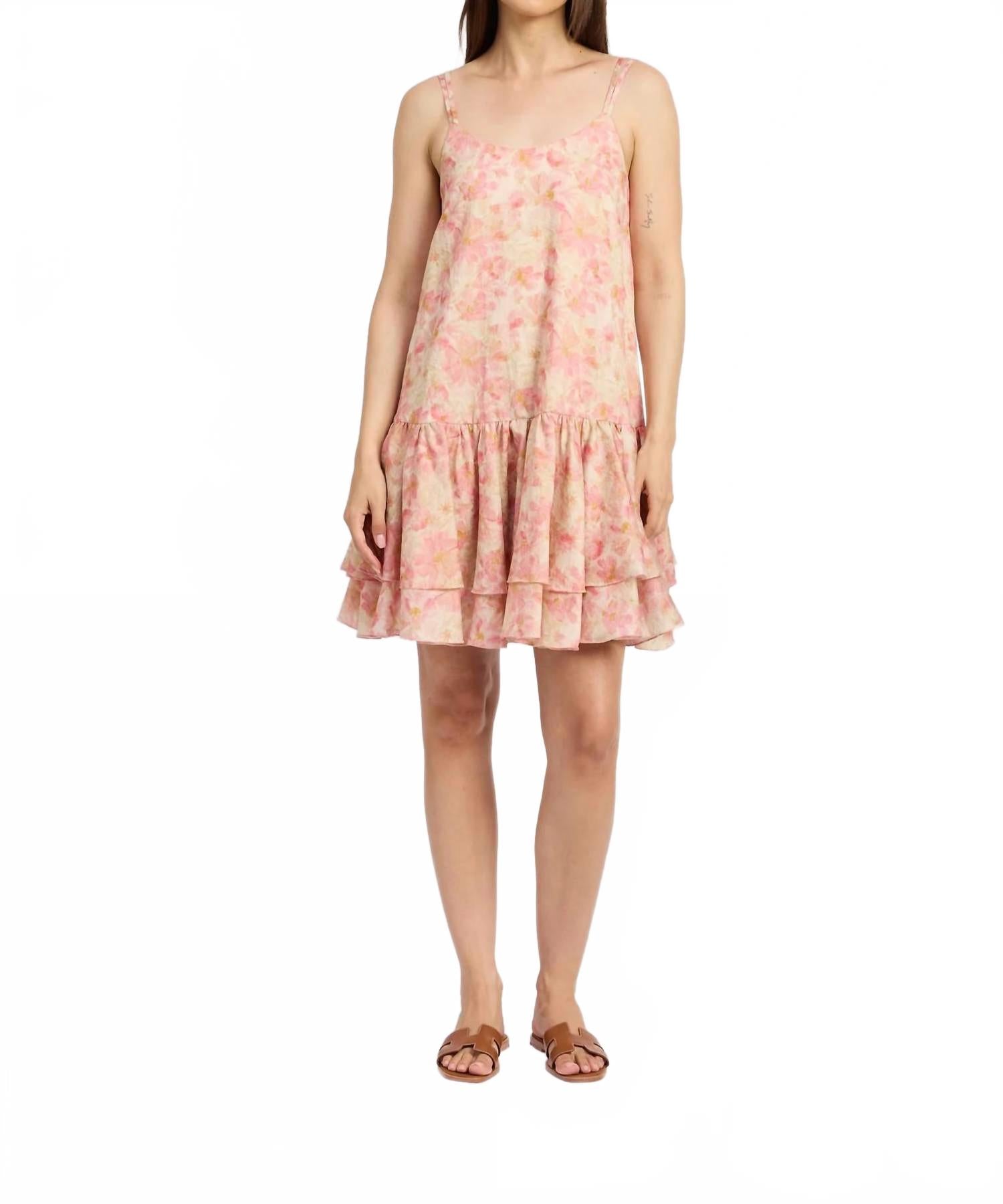 Платье Daniella Swing Mini в розовом и желтом цвете En Saison
Платье Daniella Swing Mini в розовом и желтом цвете En Saison