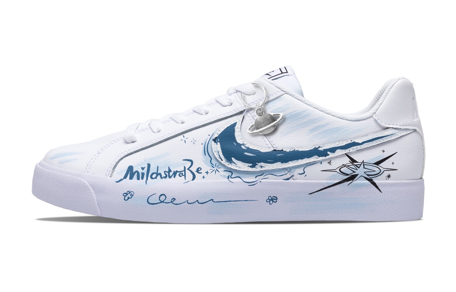 Кроссовки Nike Court Royale Skateboarding Shoes Unisex Low-top White/blue/black, белый/синий
Кроссовки Nike Court Royale Skateboarding Shoes Unisex Low-top White/blue/black, белый/синий