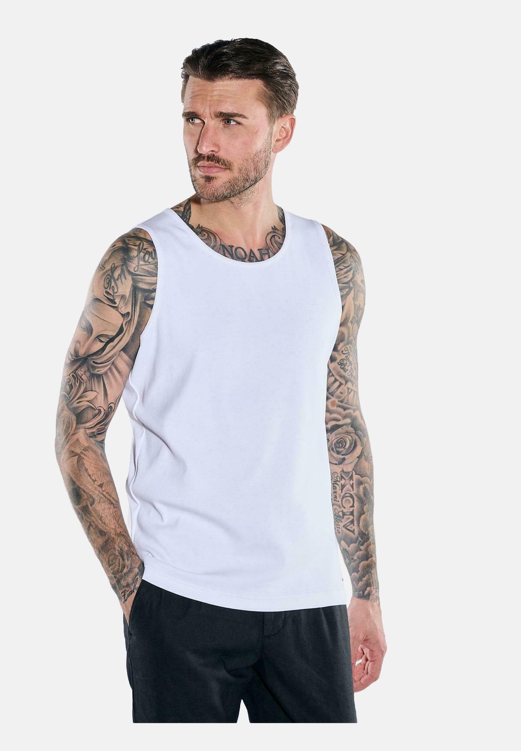 Майка Emilio Adani, белый
Майка Emilio Adani, белый