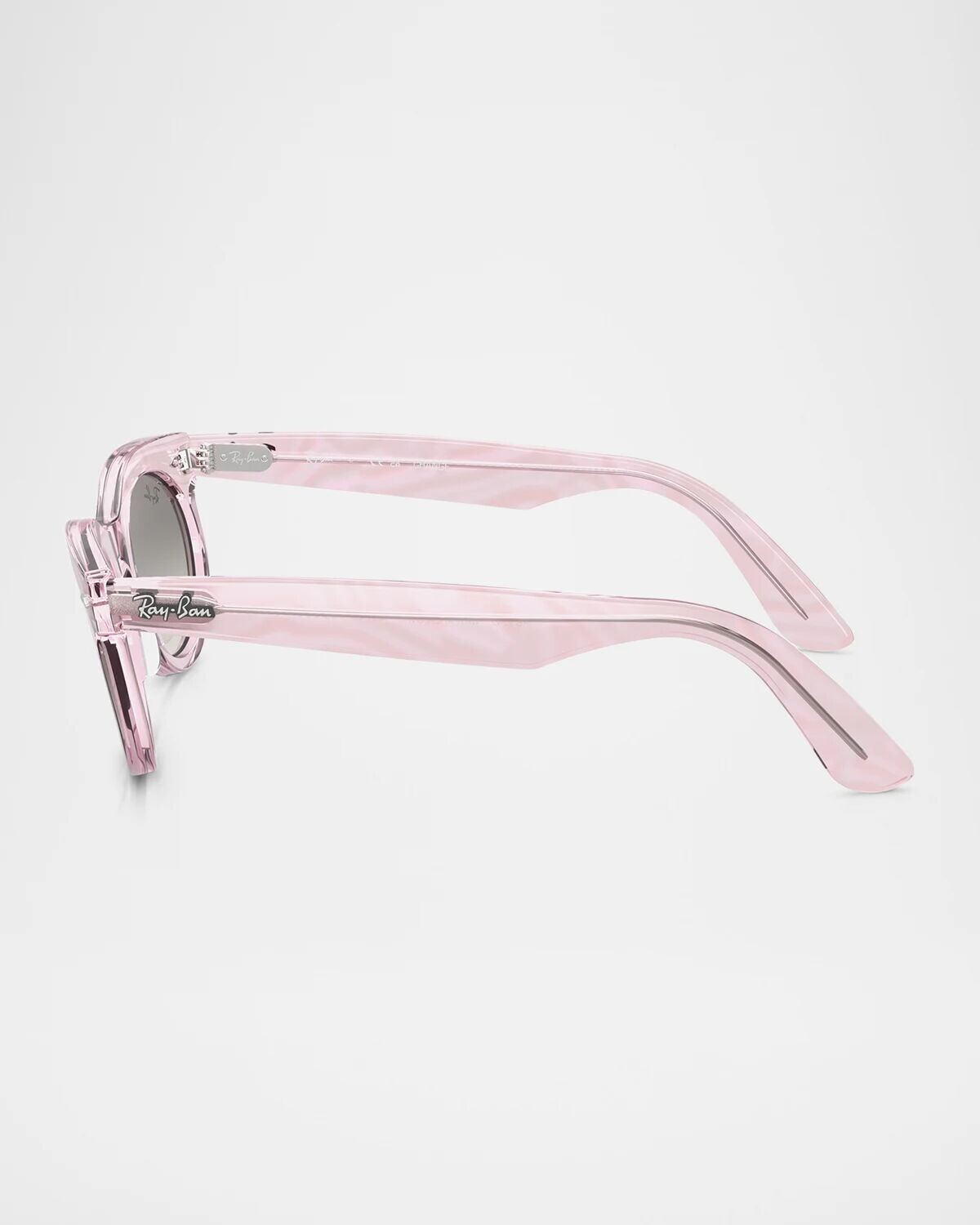 Солнцезащитные очки Wayfarer овальной формы с градиентом из пропионата Ray-Ban, фиолетовый
Солнцезащитные очки Wayfarer овальной формы с градиентом из пропионата Ray-Ban, фиолетовый