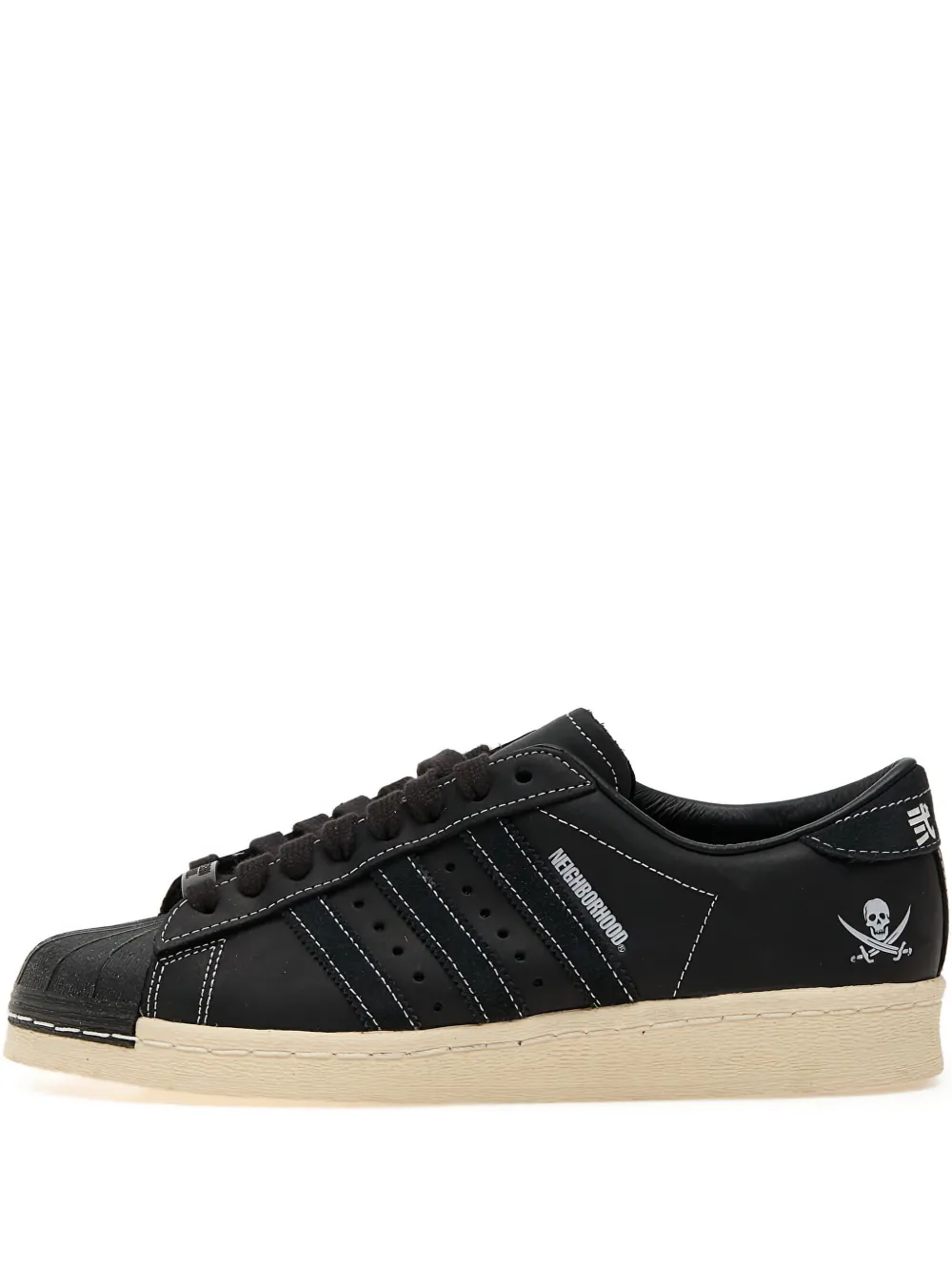Кроссовки Superstar Neighborhood 2005 adidas, черный
Кроссовки Superstar Neighborhood 2005 adidas, черный