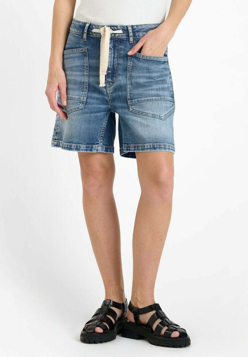 Джинсовые шорты Le Temps Des Cerises, синий
Джинсовые шорты Le Temps Des Cerises, синий
