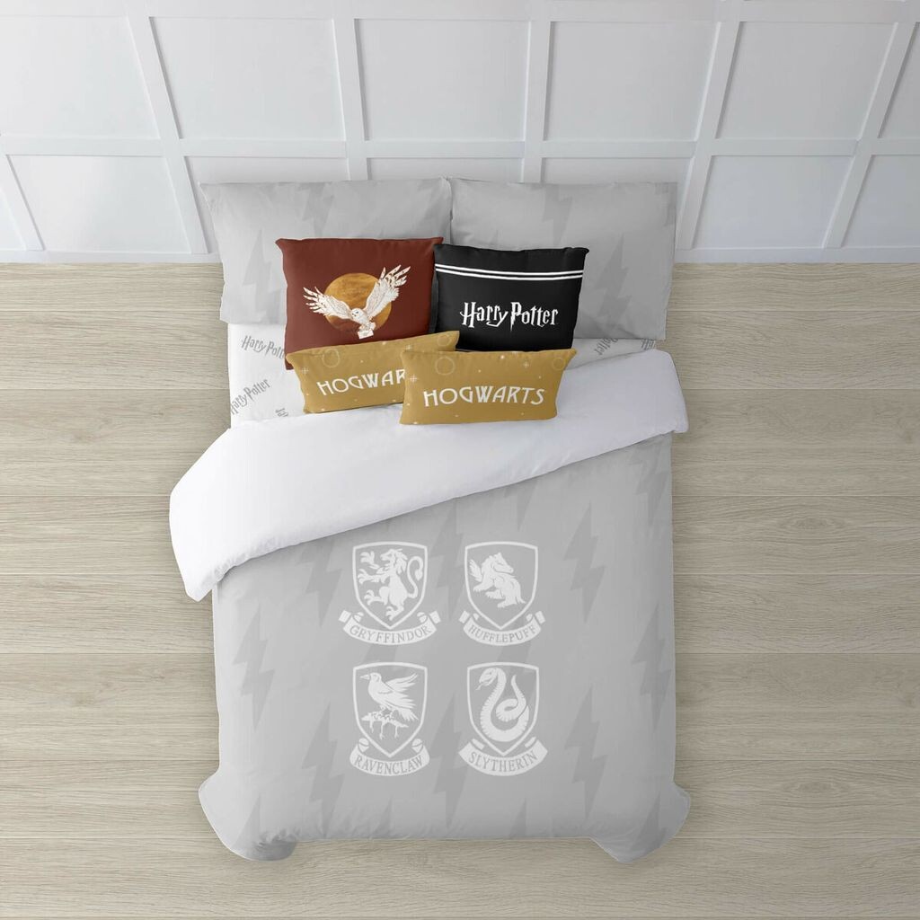 Пододеяльник Harry Potter Hogwarts Shields Colorful 200 x 200 см, односпальный матрас Harry Potter Shop
Пододеяльник Harry Potter Hogwarts Shields Colorful 200 x 200 см, односпальный матрас Harry Potter Shop