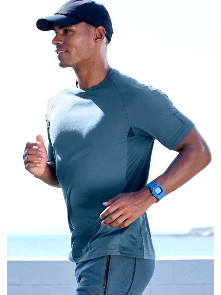 AUTHENTIC LE JOGGER Функциональная рубашка цвета бензина
AUTHENTIC LE JOGGER Функциональная рубашка цвета бензина