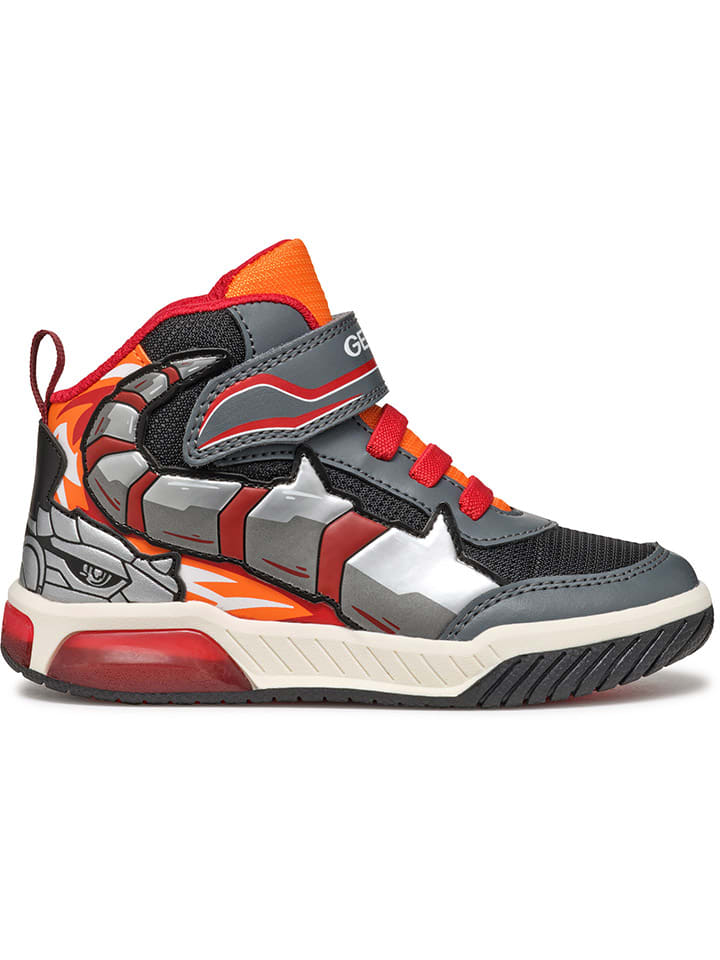 Высокие кеды Geox
Высокие кеды Geox