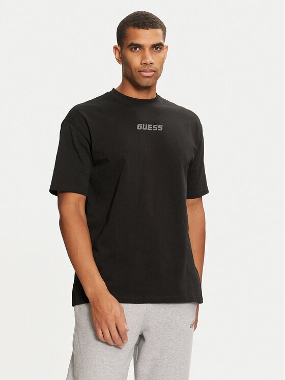 Футболка стандартного кроя Guess, черный
Футболка стандартного кроя Guess, черный