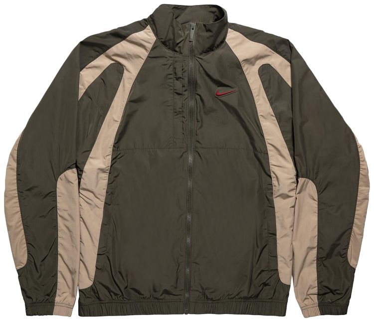 Нейлоновая спортивная куртка Nike x NOCTA Northstar, зеленый
Нейлоновая спортивная куртка Nike x NOCTA Northstar, зеленый