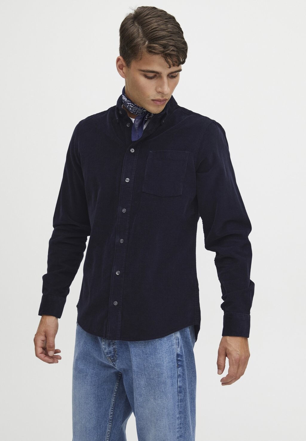 Рубашка CFANTON Casual Friday, цвет dark navy
Рубашка CFANTON Casual Friday, цвет dark navy
