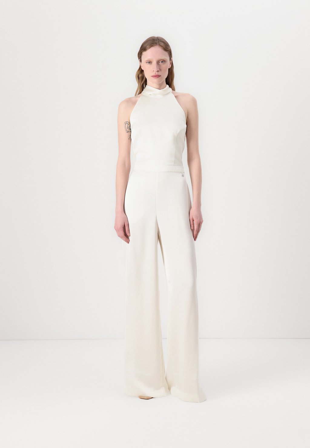 Комбинезон KETANIA HUGO, молочный
Комбинезон KETANIA HUGO, молочный