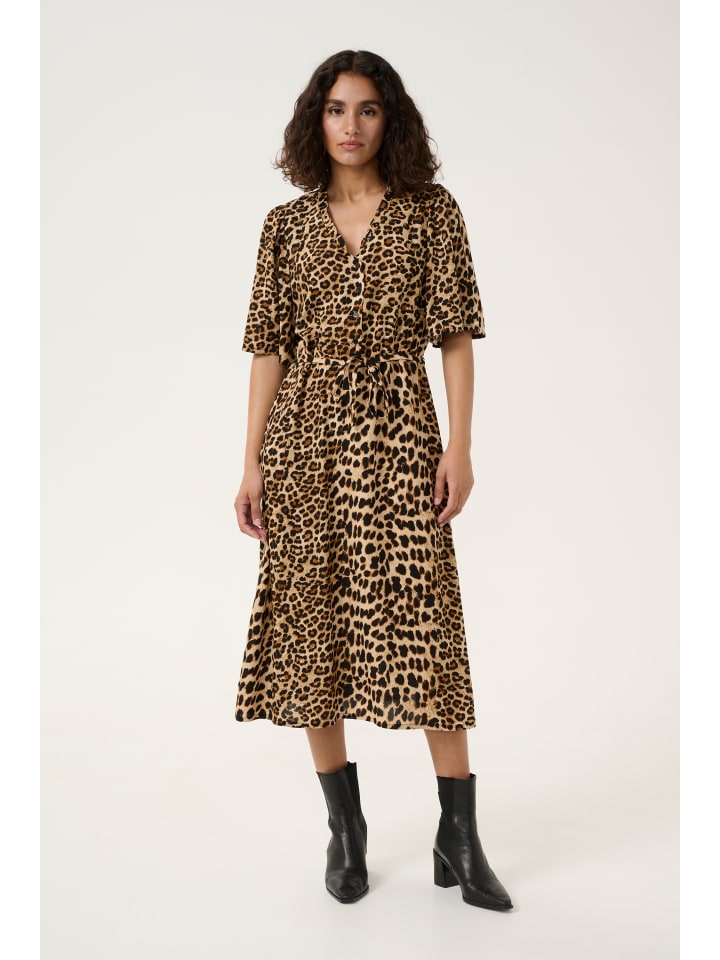 Платье KAarina, прямого кроя, с классическим леопардовым принтом. Kaffe
Платье KAarina, прямого кроя, с классическим леопардовым принтом. Kaffe