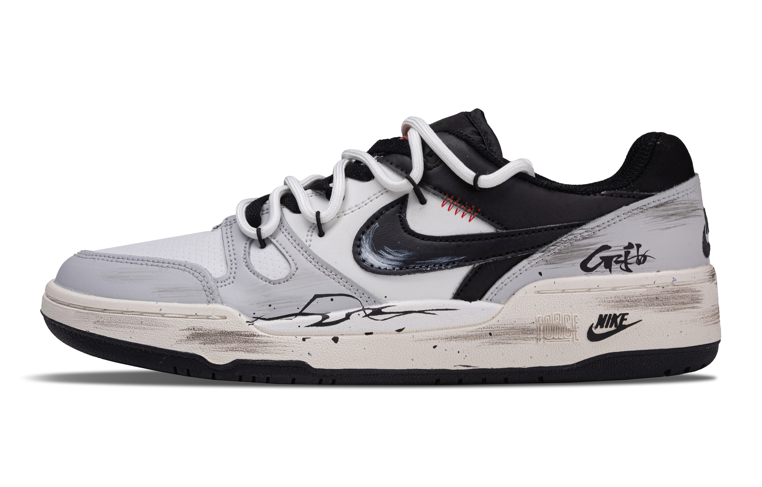 Full Force Street Ink Trace, Cool Innovation Space, устойчивые к истиранию, низкие скейтерские кроссовки men's Nike, светло-серый
Full Force Street Ink Trace, Cool Innovation Space, устойчивые к истиранию, низкие скейтерские кроссовки men's Nike, светло-серый