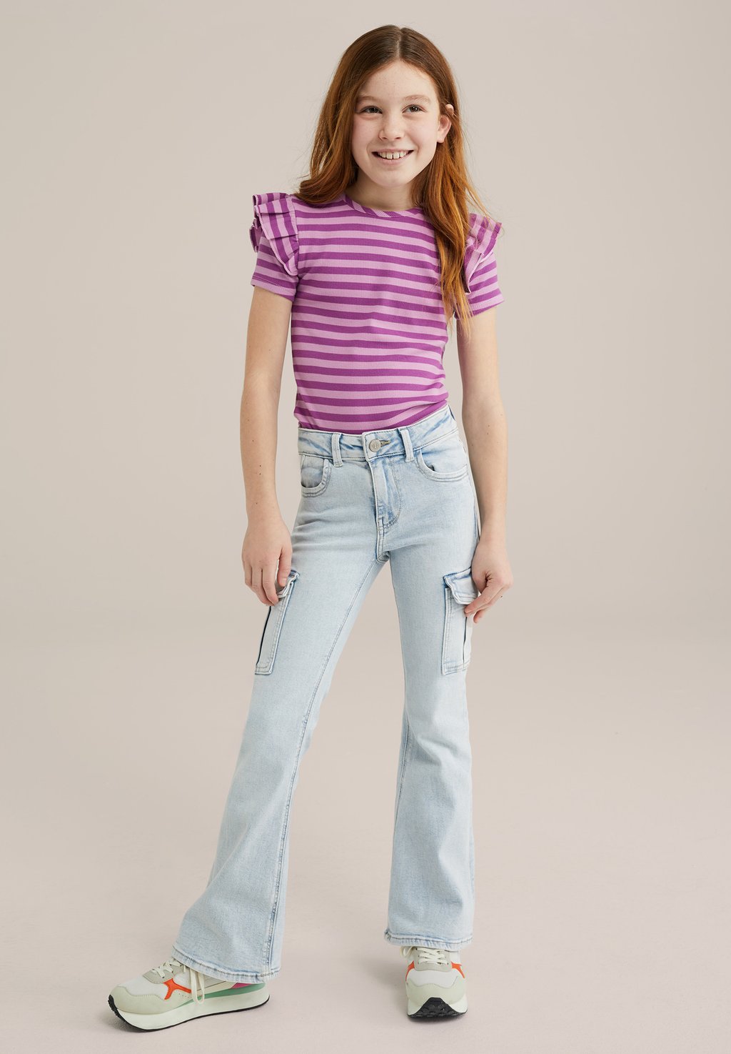 Базовая футболка WE Fashion, фиолетовый 
Базовая футболка WE Fashion, фиолетовый