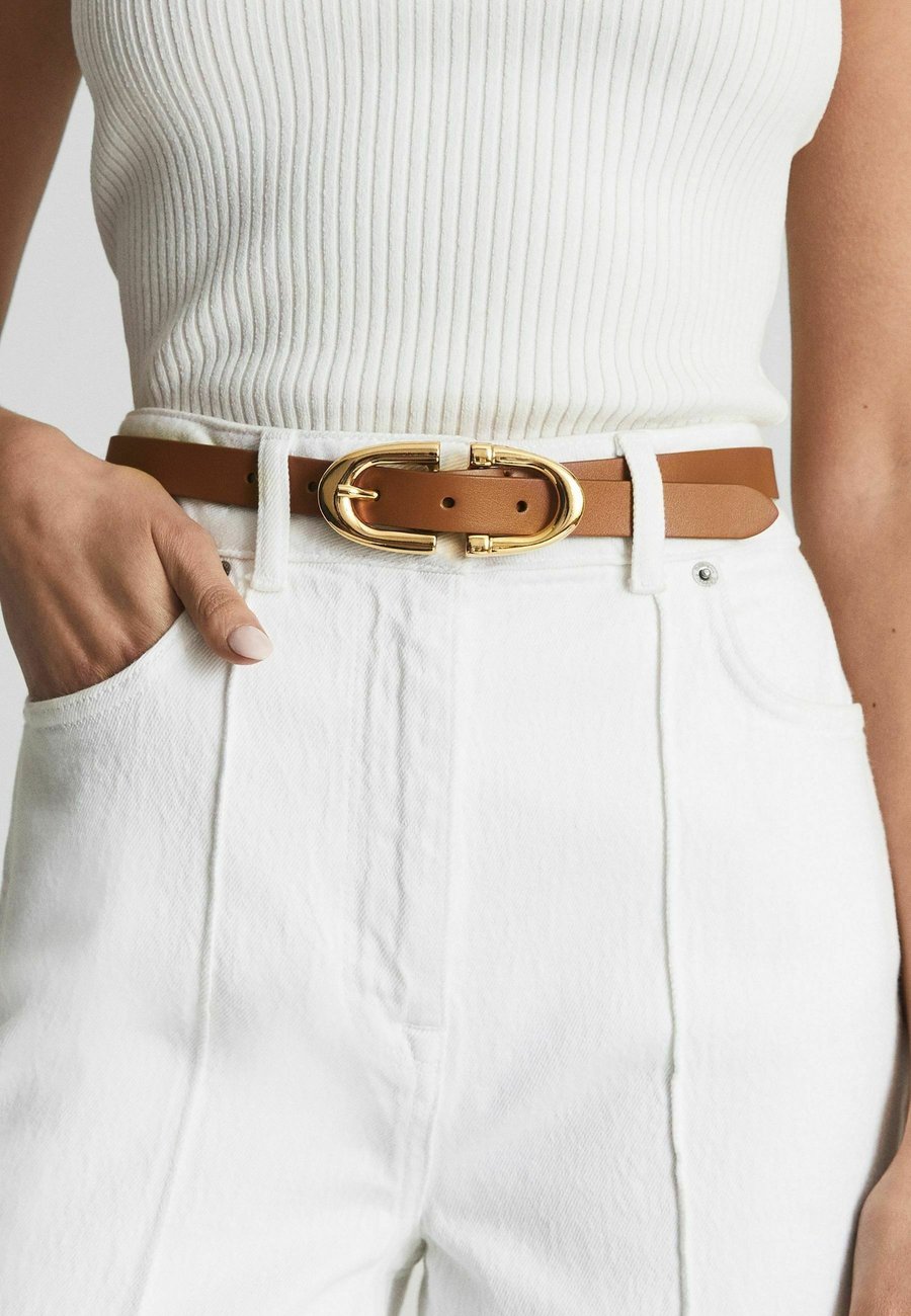 Ремень Reiss BAILEY HORSESHOE, Tan/Brown
Ремень Reiss BAILEY HORSESHOE, Tan/Brown