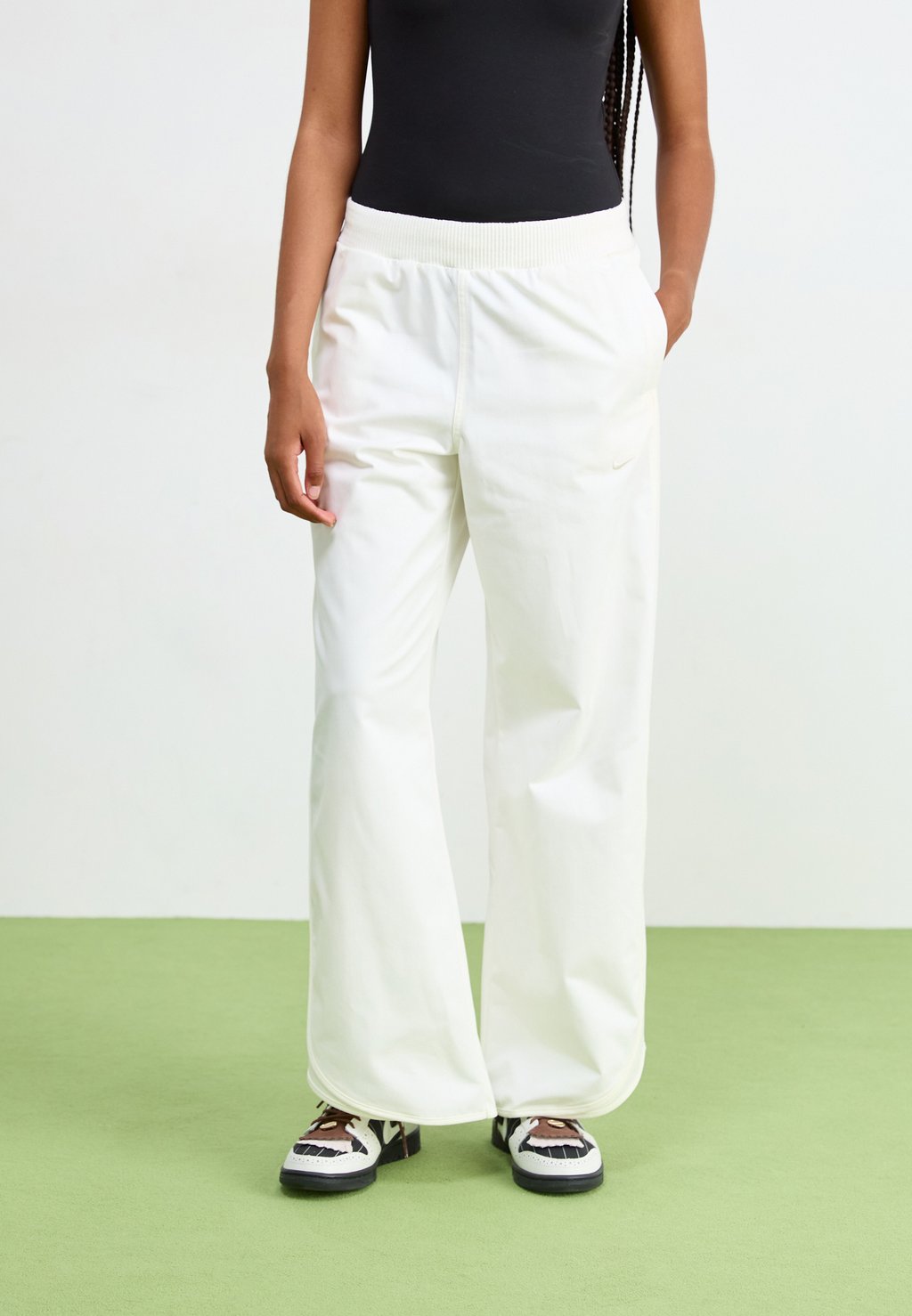 Брюки Nike Sportswear, кремовый
Брюки Nike Sportswear, кремовый