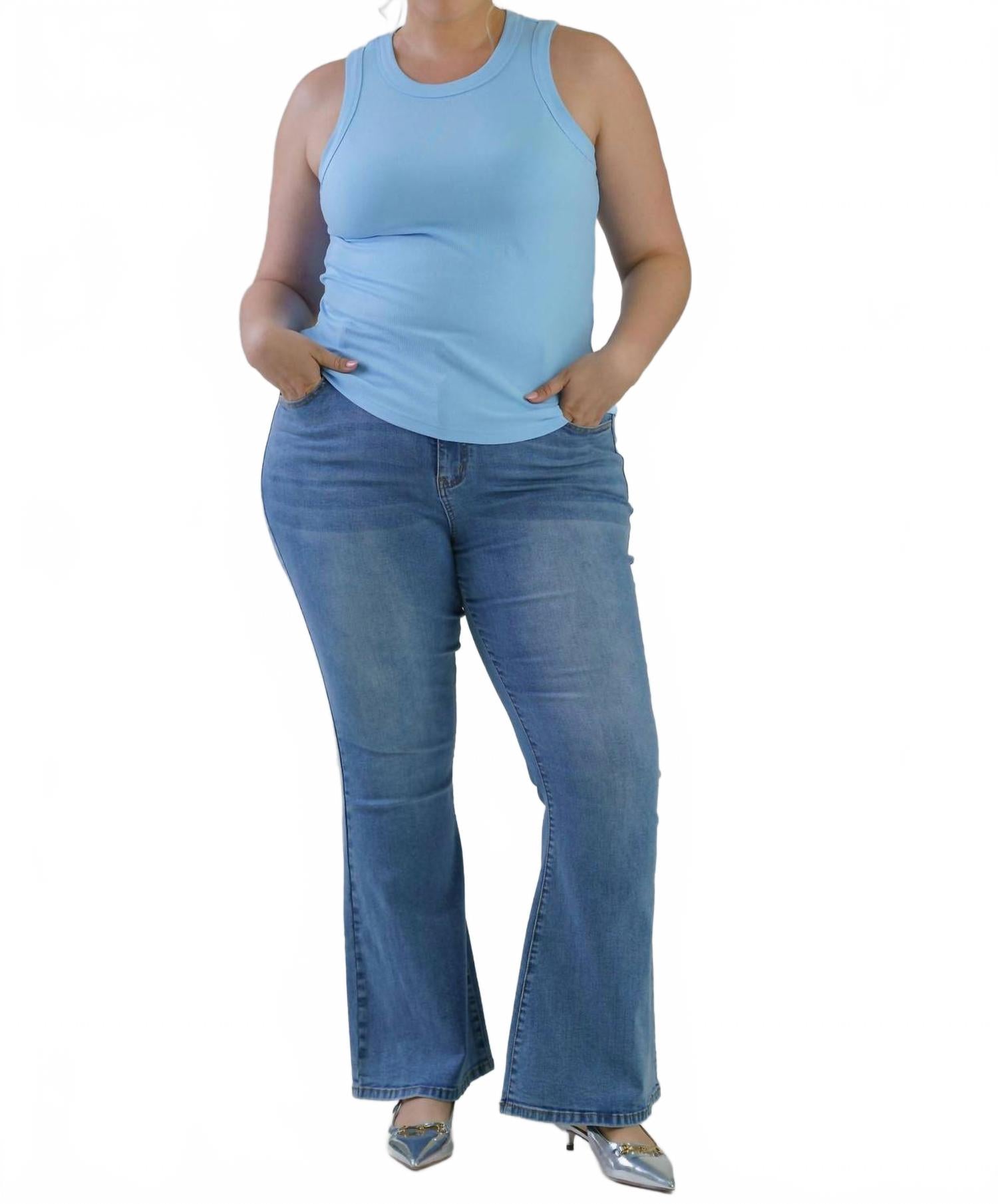 Бирюзовый рифленый топ плюс Never fully dressed
Бирюзовый рифленый топ плюс Never fully dressed