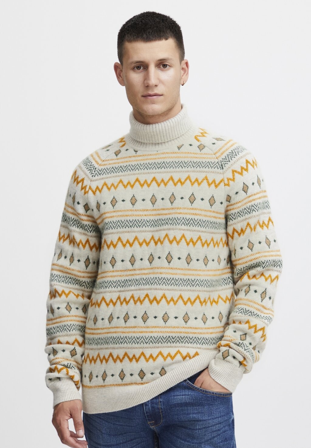 Джемпер Blend, бежевый
Джемпер Blend, бежевый