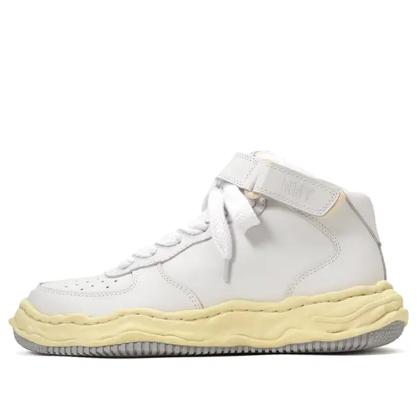 Кроссовки wayne vl og sole leather high-top sneaker 'white' Maison Mihara Yasuhiro, белый
Кроссовки wayne vl og sole leather high-top sneaker 'white' Maison Mihara Yasuhiro, белый