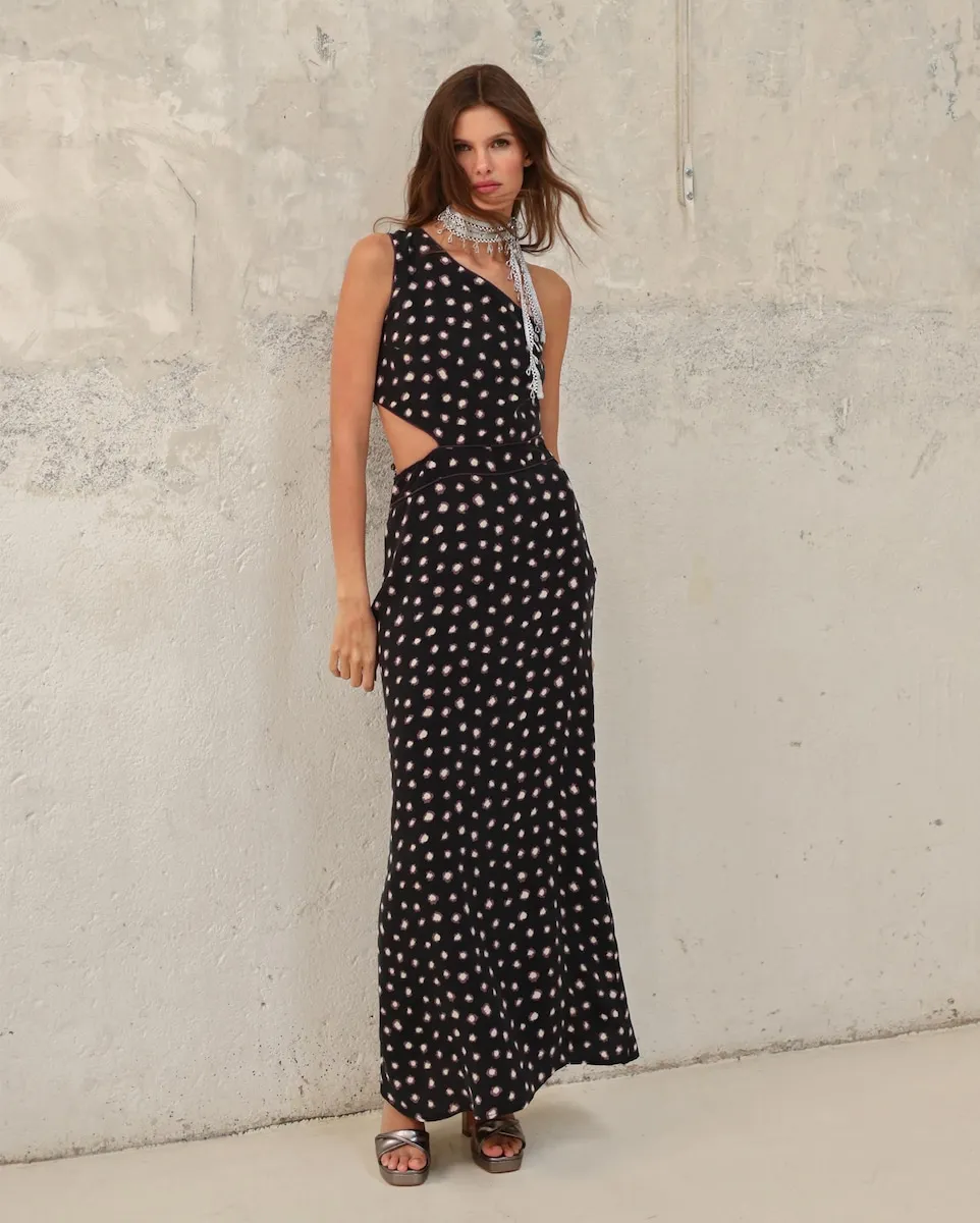 Длинное платье с асимметричным плечом и разрезом сбоку Noon, черный
Длинное платье с асимметричным плечом и разрезом сбоку Noon, черный