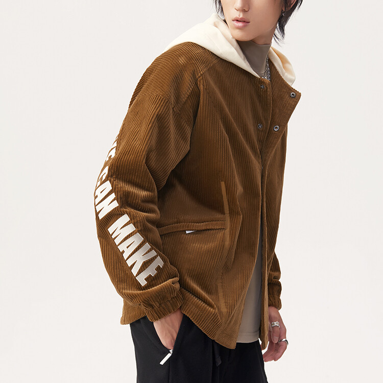 Стеганая куртка мужская оливково-коричневый Fila Fusion
Стеганая куртка мужская оливково-коричневый Fila Fusion