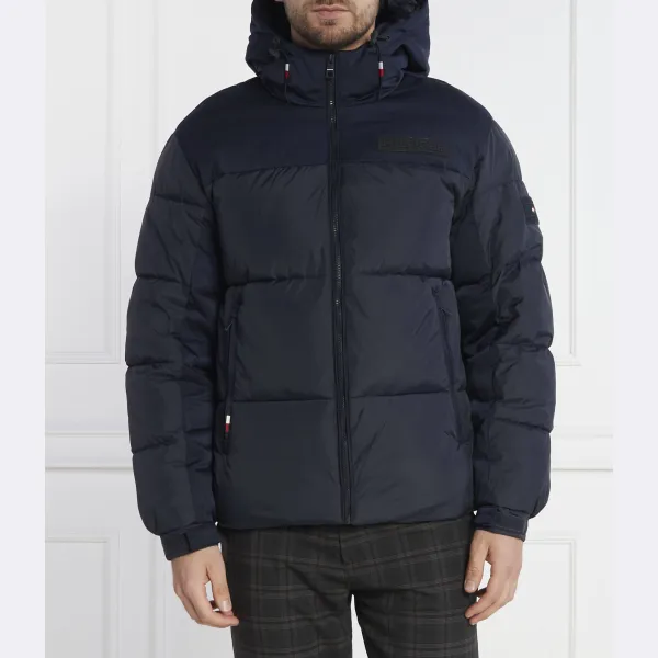 Куртка классического кроя с капюшоном New York Tommy Hilfiger, синий
Куртка классического кроя с капюшоном New York Tommy Hilfiger, синий