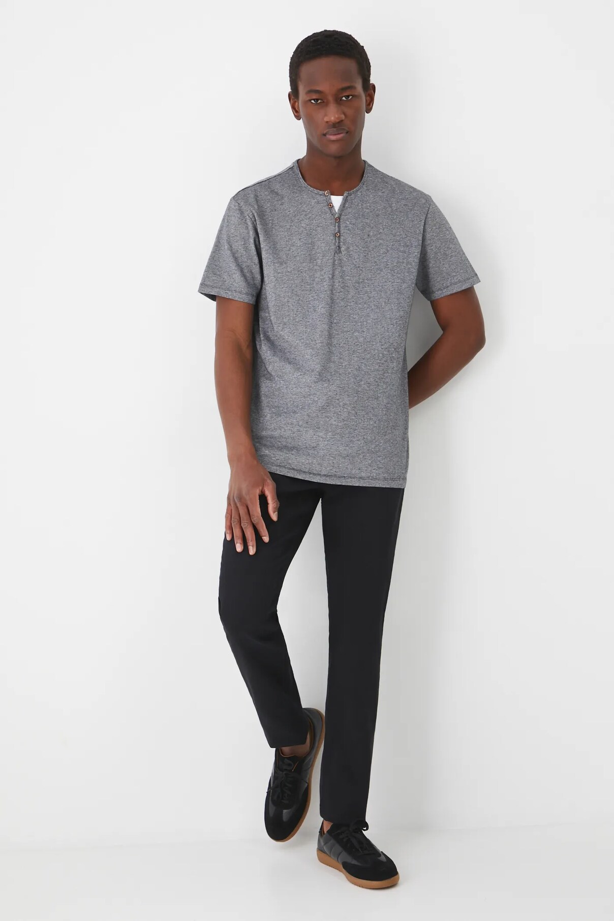 Футболка Medicine, черный
Футболка Medicine, черный