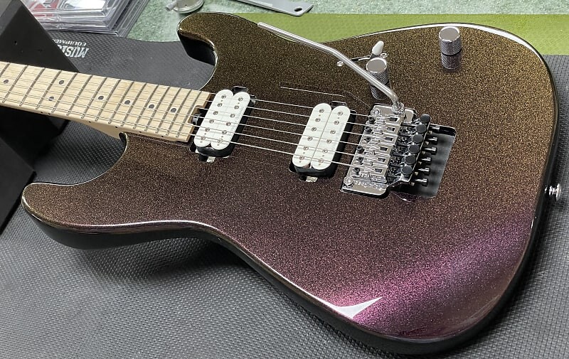 Электрогитара Charvel Pro-Mod San Dimas Style 1 HH FR M Chameleon
Электрогитара Charvel Pro-Mod San Dimas Style 1 HH FR M Chameleon