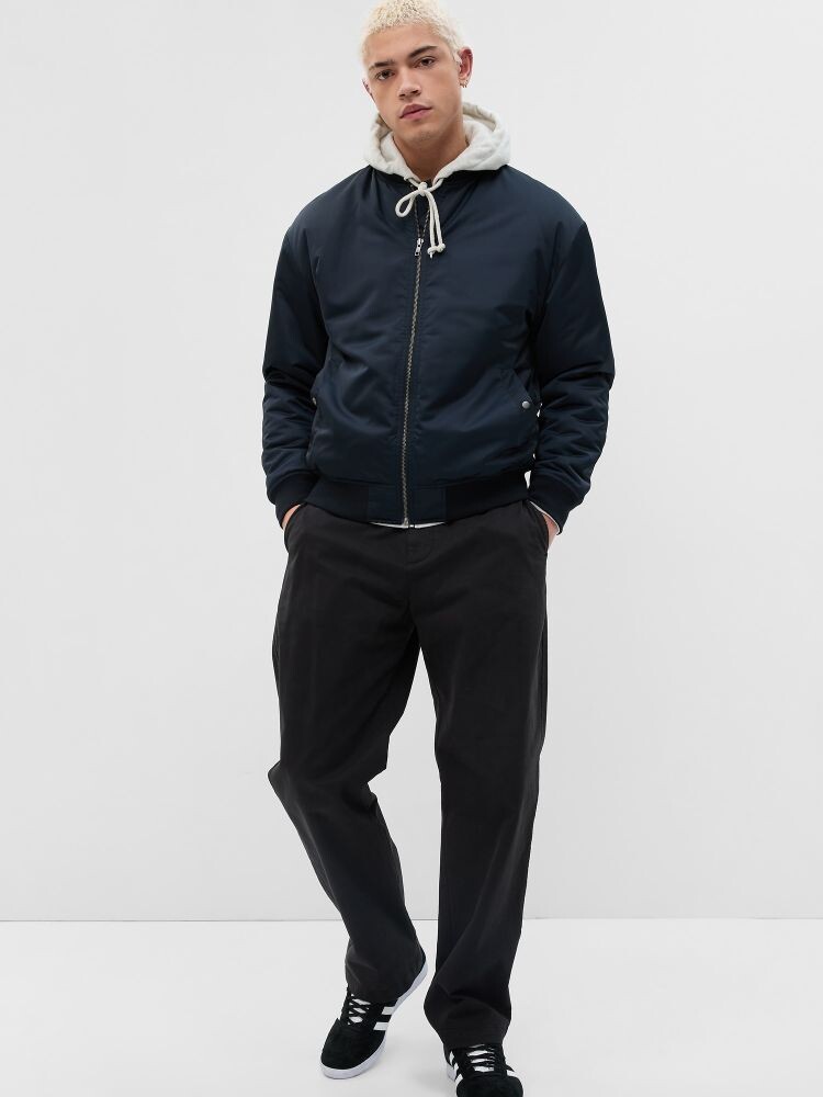 Современные свободные брюки цвета хаки в стиле 90-х. Gap, черный
Современные свободные брюки цвета хаки в стиле 90-х. Gap, черный