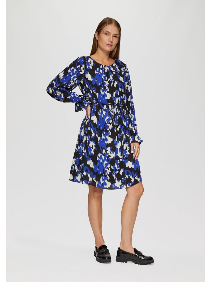 Короткое платье s.Oliver BLACK LABEL Kleid kurz, цвет Blau-mehrfarbig-schwarz
Короткое платье s.Oliver BLACK LABEL Kleid kurz, цвет Blau-mehrfarbig-schwarz