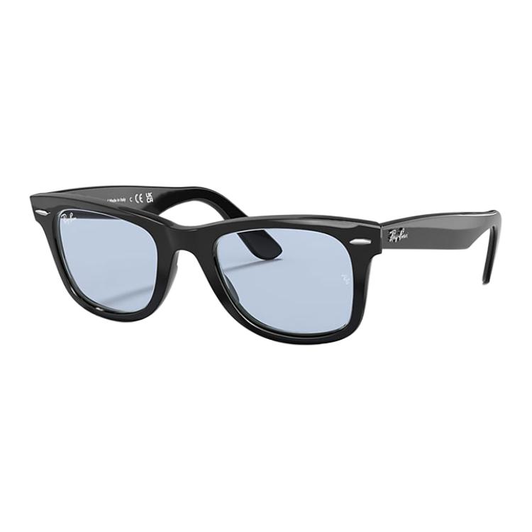 Солнцезащитные очки в оправе Wayfarer RayBan
Солнцезащитные очки в оправе Wayfarer RayBan