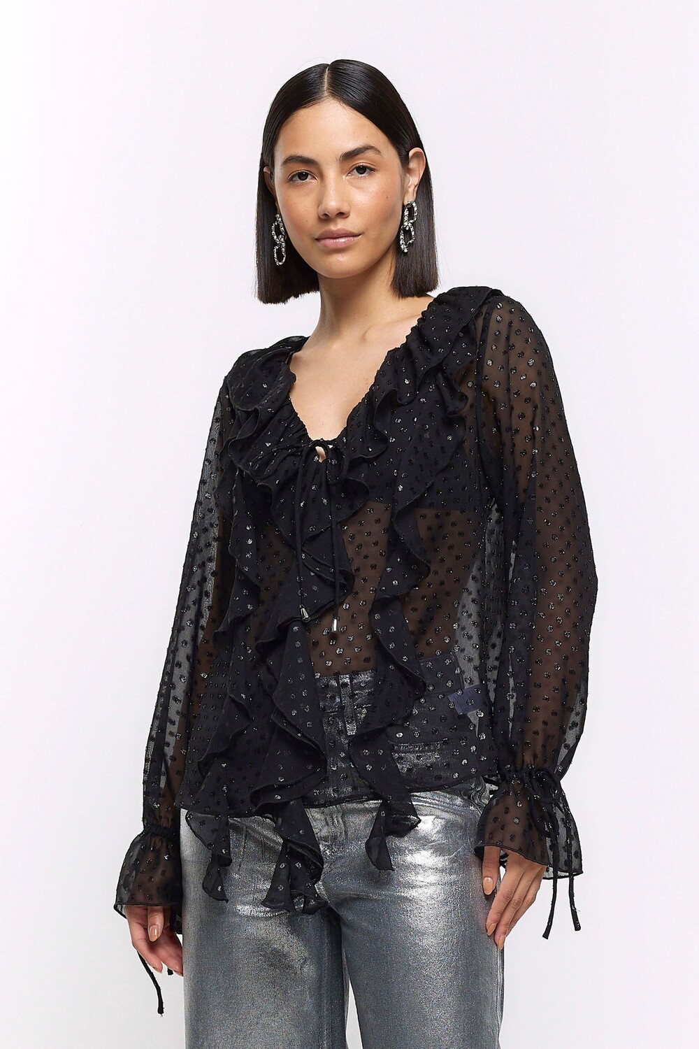 Блузка с рюшами River Island, черный
Блузка с рюшами River Island, черный