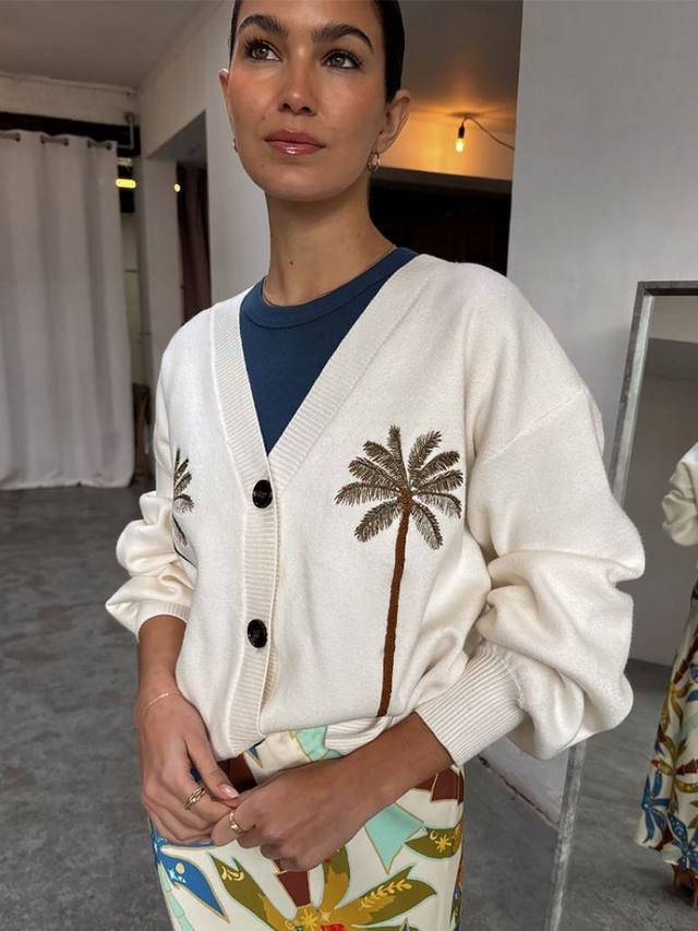 Кардиган с вышитой пальмой Never Fully Dressed, Cream
Кардиган с вышитой пальмой Never Fully Dressed, Cream