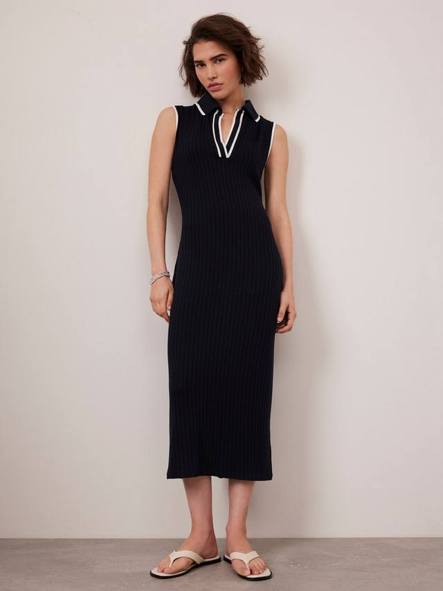 Трикотажное платье поло миди Mint Velvet, темно-синий
Трикотажное платье поло миди Mint Velvet, темно-синий