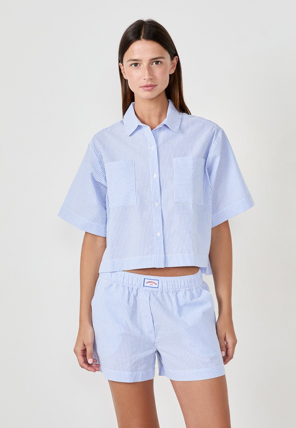 Блузка на пуговицах SEANY Etam, синий
Блузка на пуговицах SEANY Etam, синий