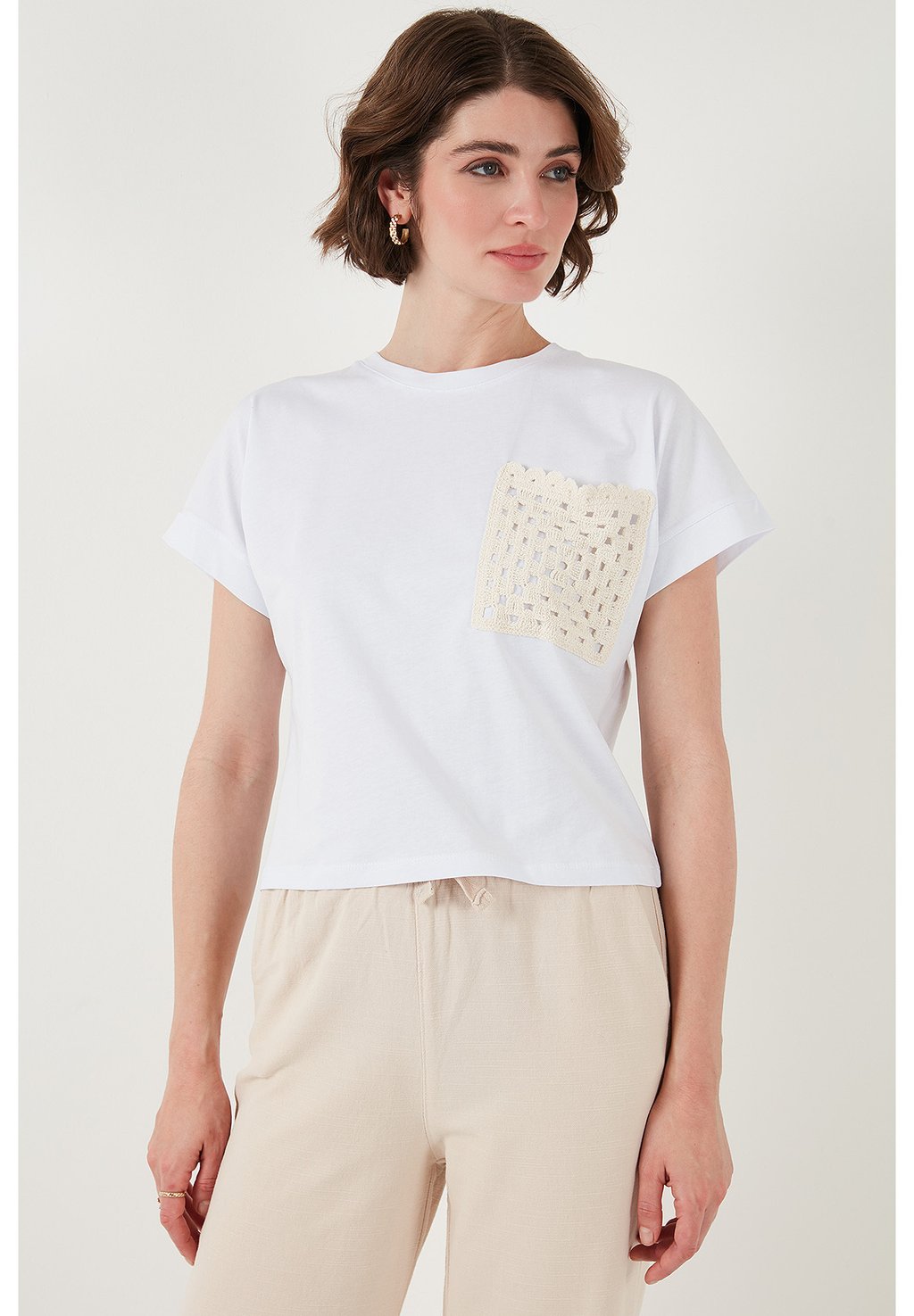 Футболка с принтом REGULAR FIT LELA, белый
Футболка с принтом REGULAR FIT LELA, белый