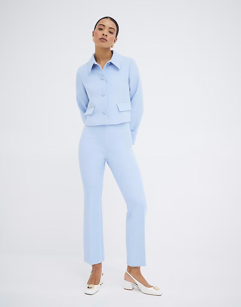 Брюки в светло-голубом цвете River Island
Брюки в светло-голубом цвете River Island