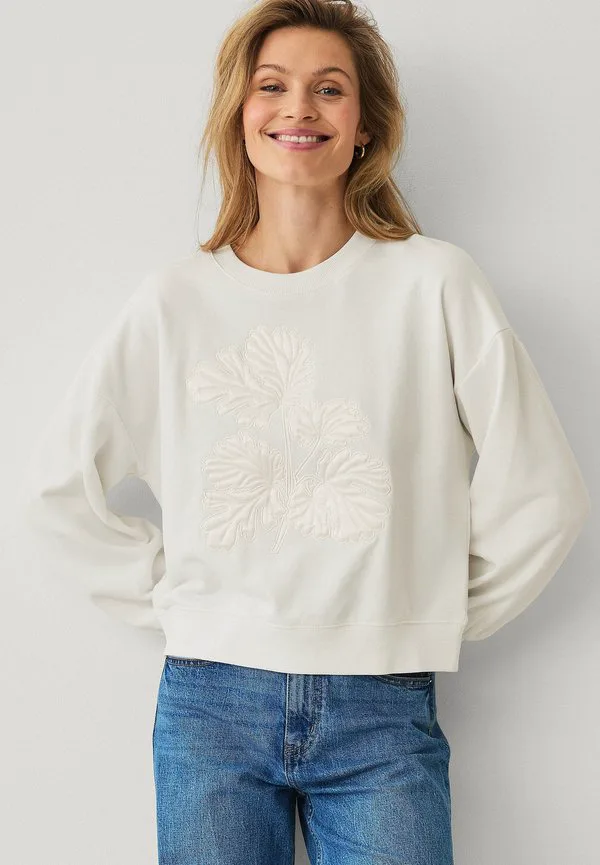 Толстовка с аппликацией mit dekorativer blumen Ellos Collection, White, Белый, Толстовка с аппликацией mit dekorativer blumen Ellos Collection, White
Толстовка с аппликацией mit dekorativer blumen Ellos Collection, White, Белый, Толстовка с аппликацией mit dekorativer blumen Ellos Collection, White