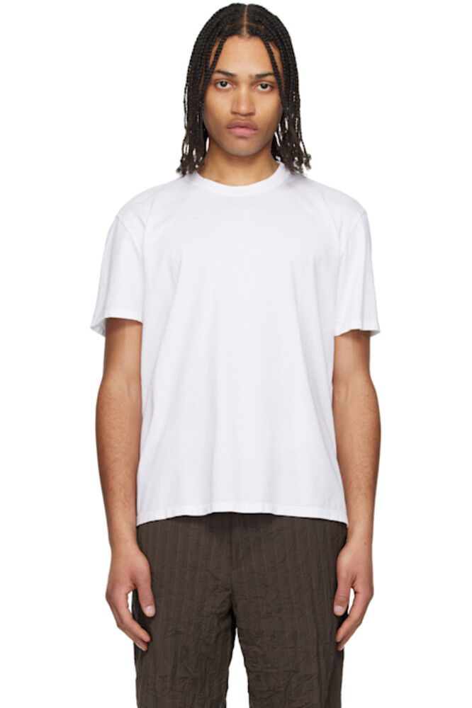 Упаковка из трех стандартных классических белых футболок Les Tien 
Упаковка из трех стандартных классических белых футболок Les Tien