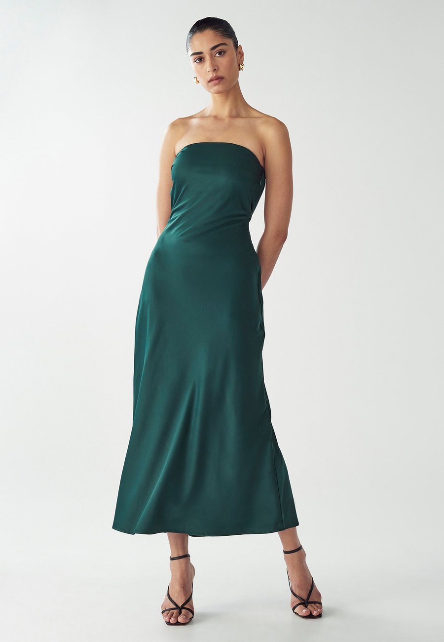 Платье WILLA DARCI MIDI DRESS, Emerald/Green
Платье WILLA DARCI MIDI DRESS, Emerald/Green