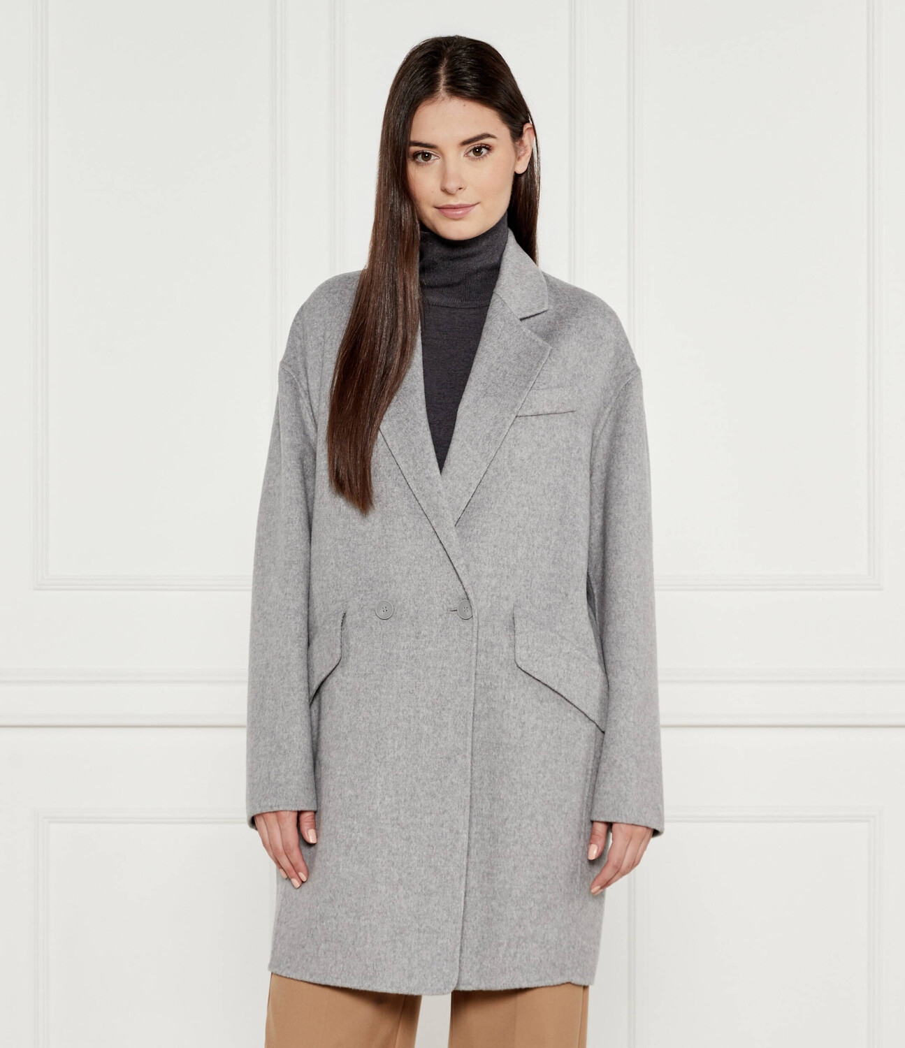 Пальто RIANI Mantel, серый
Пальто RIANI Mantel, серый