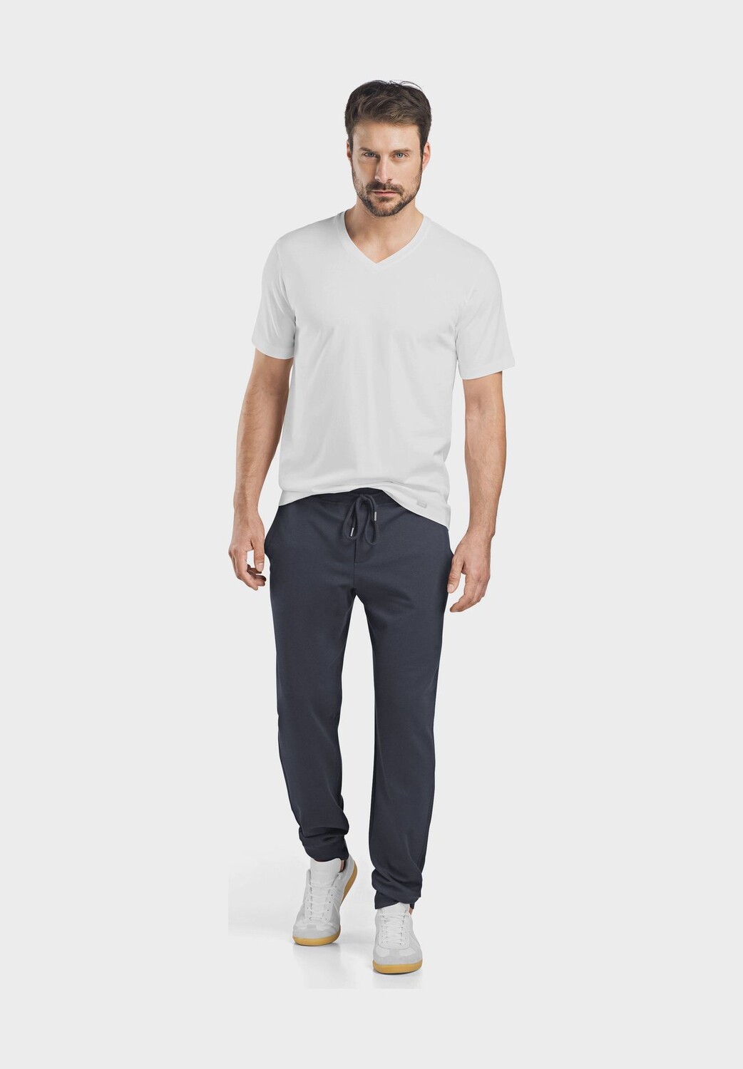 Мужская рубашка для сна с коротким рукавом и V-образным вырезом HANRO, белый
Мужская рубашка для сна с коротким рукавом и V-образным вырезом HANRO, белый