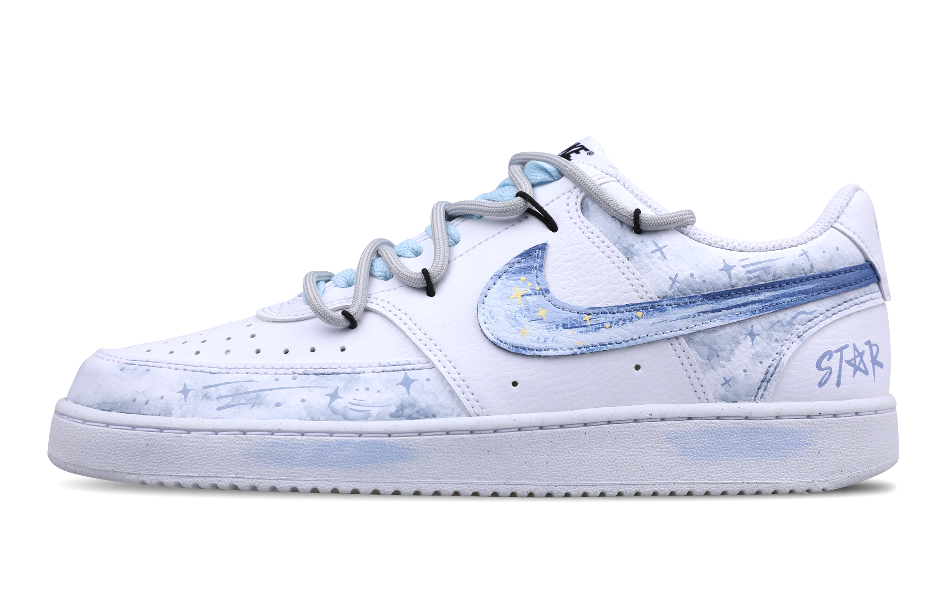 Nike Кроссовки для скейтборда Court Vision 1 с противоскользящей подошвой, износостойкие, мужские, белые, синие
Nike Кроссовки для скейтборда Court Vision 1 с противоскользящей подошвой, износостойкие, мужские, белые, синие