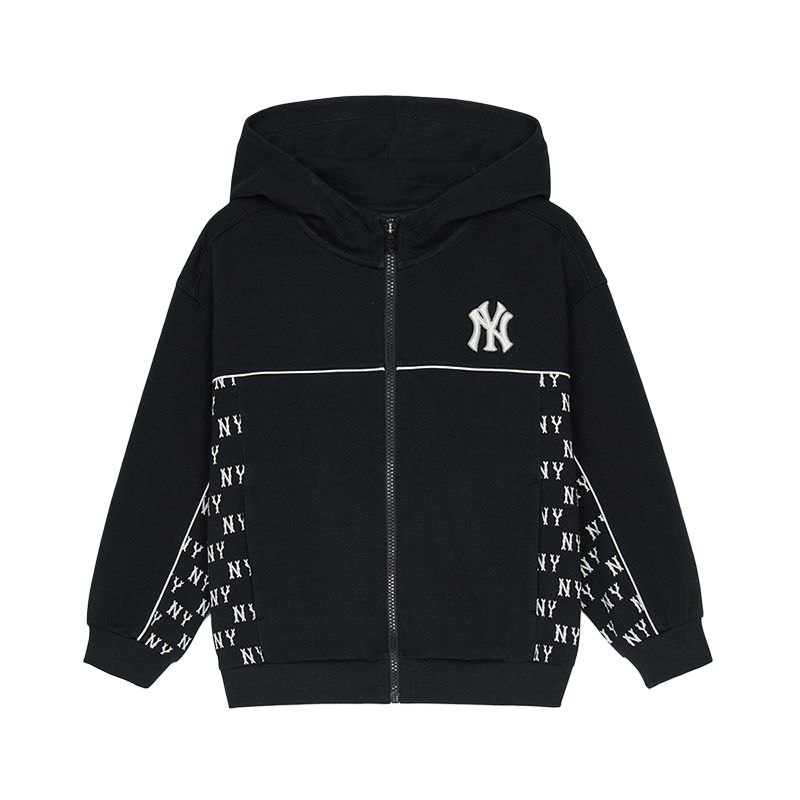 MLB KIDS Свитшот New York Yankees Standard Black для детей 3-7 лет
MLB KIDS Свитшот New York Yankees Standard Black для детей 3-7 лет