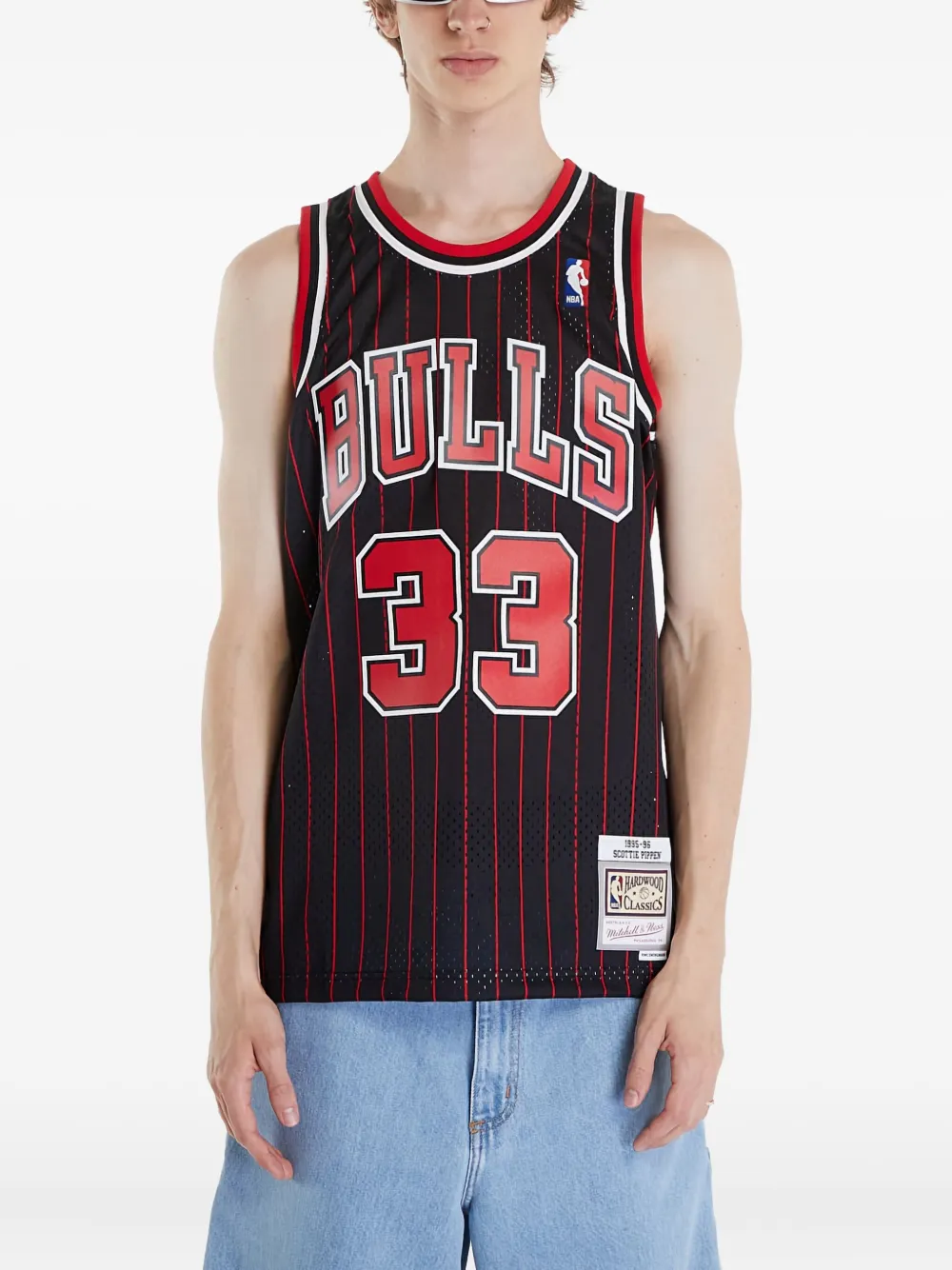 Топ Chicago Bulls Scottie Pippen Mitchell & Ness, черный
Топ Chicago Bulls Scottie Pippen Mitchell & Ness, черный