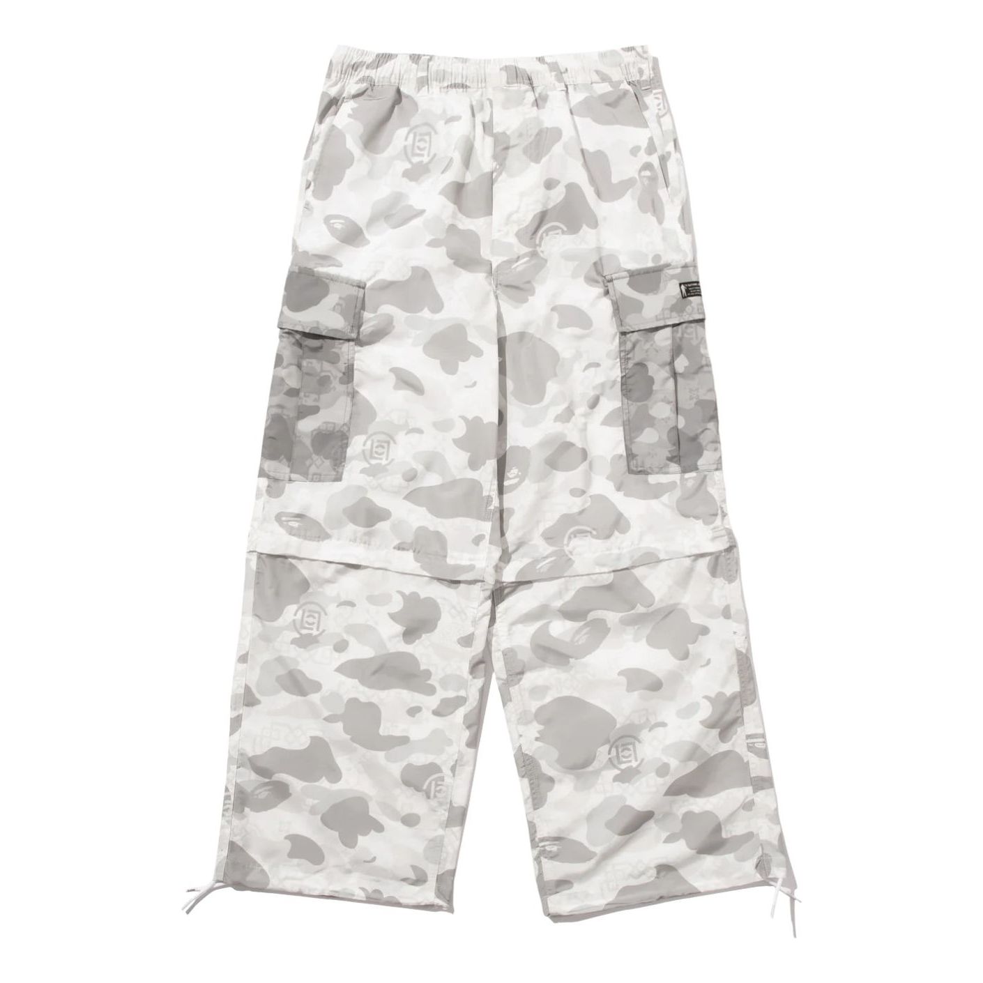 A Bathing Ape Брюки-карго BAPE X Clot Camo с отстегивающимися штанинами, свободного кроя, цвет «белый»
A Bathing Ape Брюки-карго BAPE X Clot Camo с отстегивающимися штанинами, свободного кроя, цвет «белый»