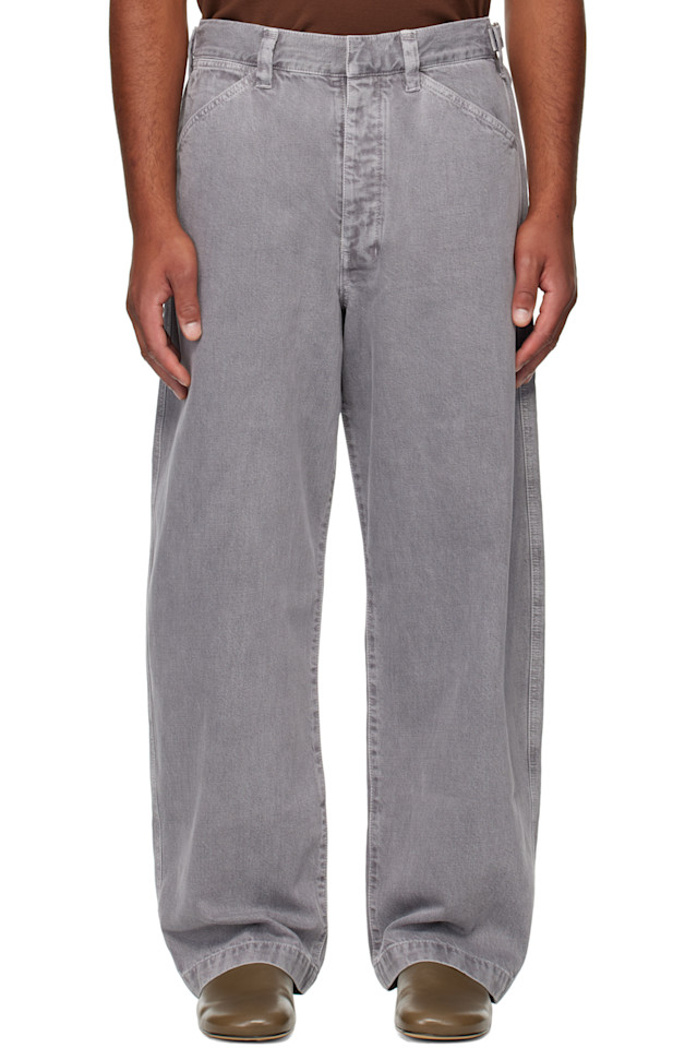 Lemaire Серые длинные рабочие джинсы
Lemaire Серые длинные рабочие джинсы