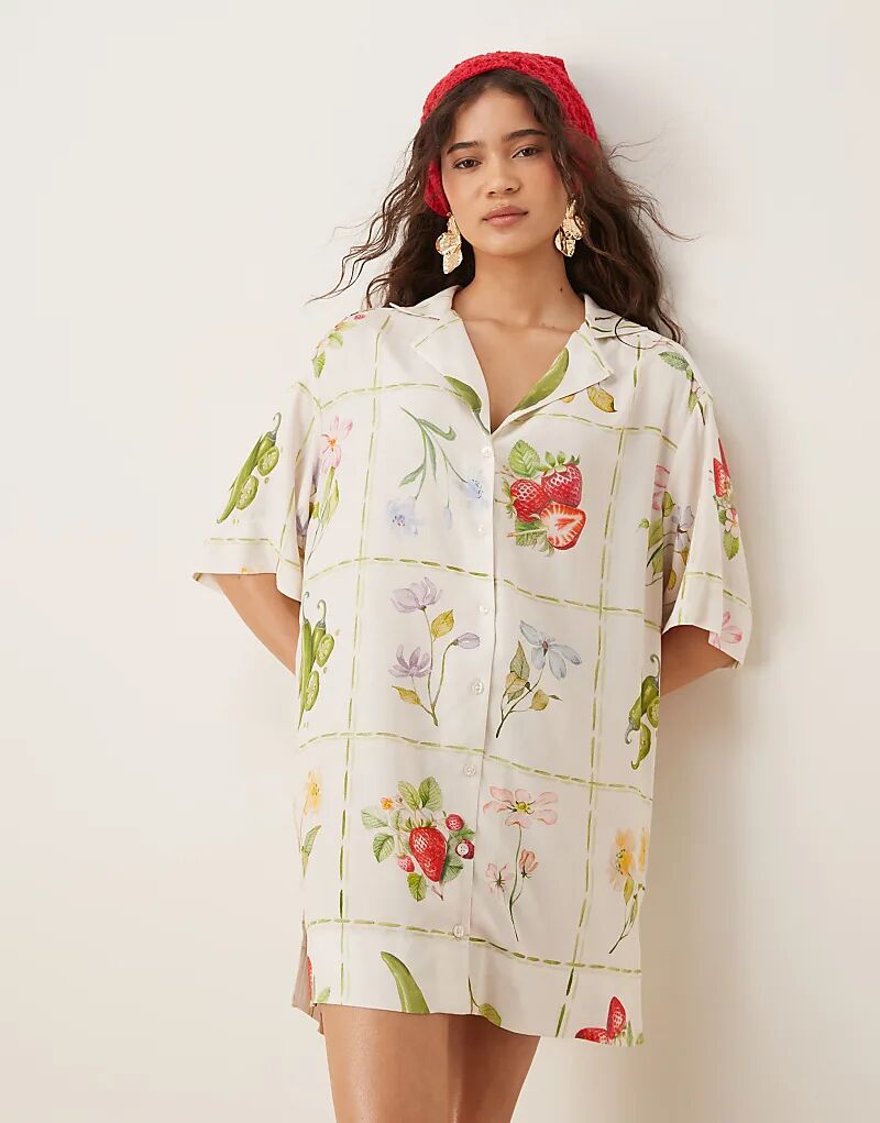 Платье-рубашка для боулинга ASOS DESIGN с принтом открытки
Платье-рубашка для боулинга ASOS DESIGN с принтом открытки