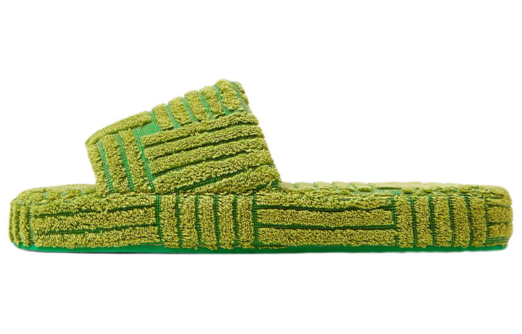 Мужские шлепанцы Bottega Veneta Resort Sponge
Мужские шлепанцы Bottega Veneta Resort Sponge