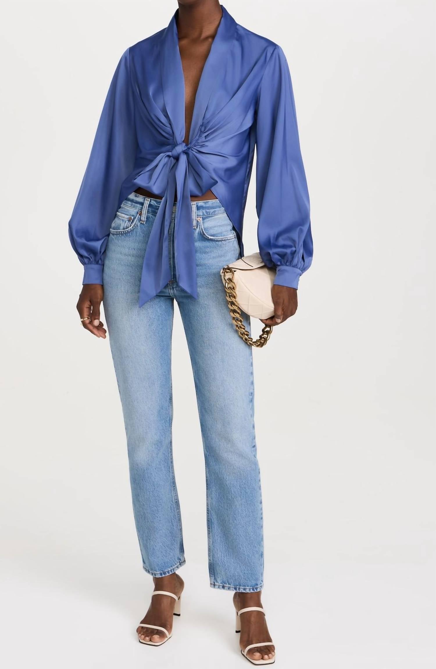 Матовая сатиновая блузка с галстуком в средиземноморском стиле Susana Monaco, Mediterranean
Матовая сатиновая блузка с галстуком в средиземноморском стиле Susana Monaco, Mediterranean