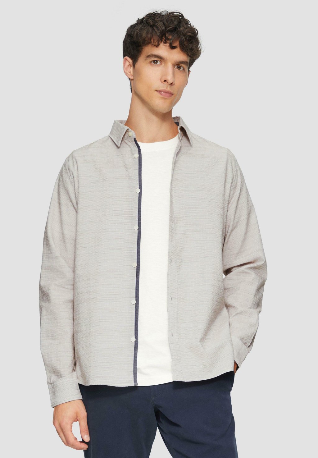 Рубашка GEMUSTERTES MIT KENTKRAGEN s.Oliver, бежевый
Рубашка GEMUSTERTES MIT KENTKRAGEN s.Oliver, бежевый